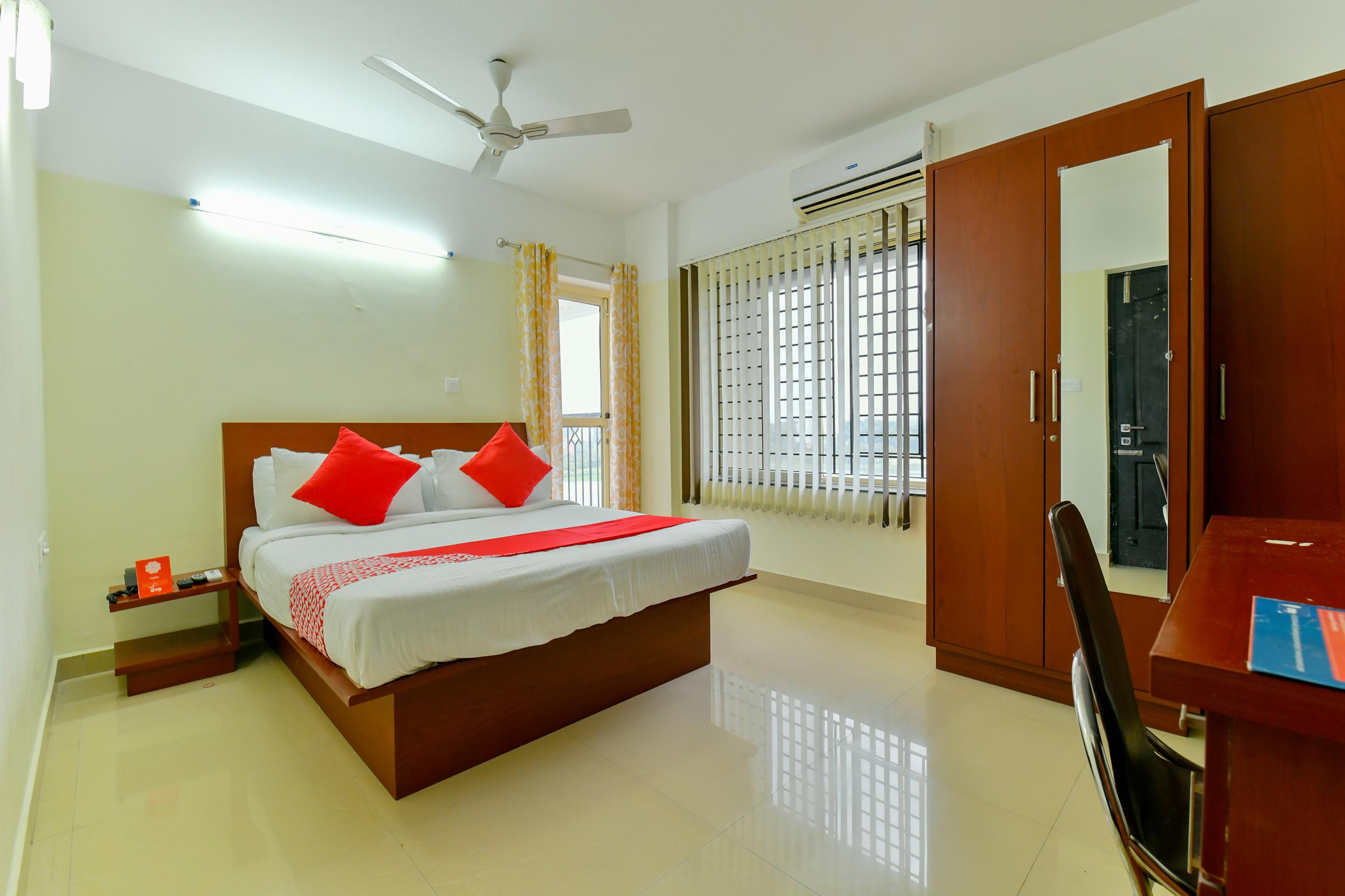 Super Hotel O Tyche Stays Thiruvananthapuram Buitenkant foto