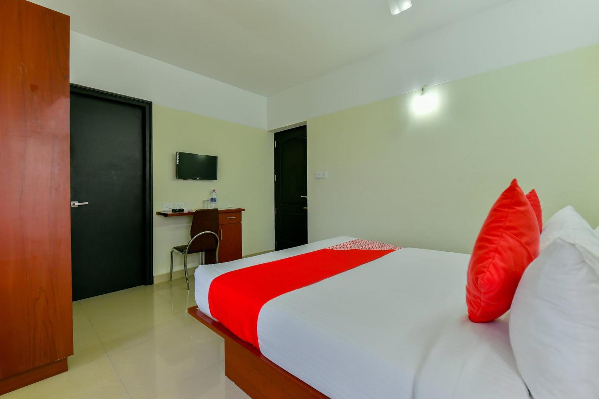Super Hotel O Tyche Stays Thiruvananthapuram Buitenkant foto