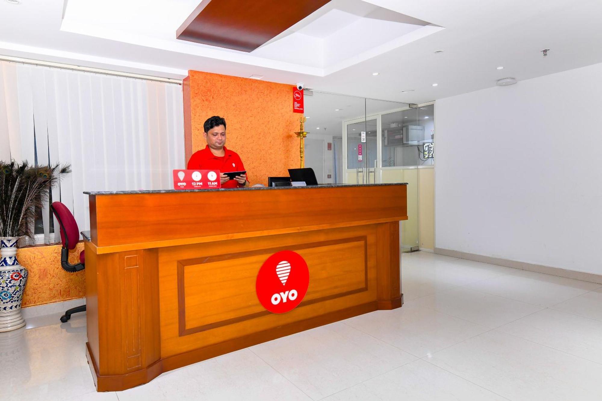Super Hotel O Tyche Stays Thiruvananthapuram Buitenkant foto